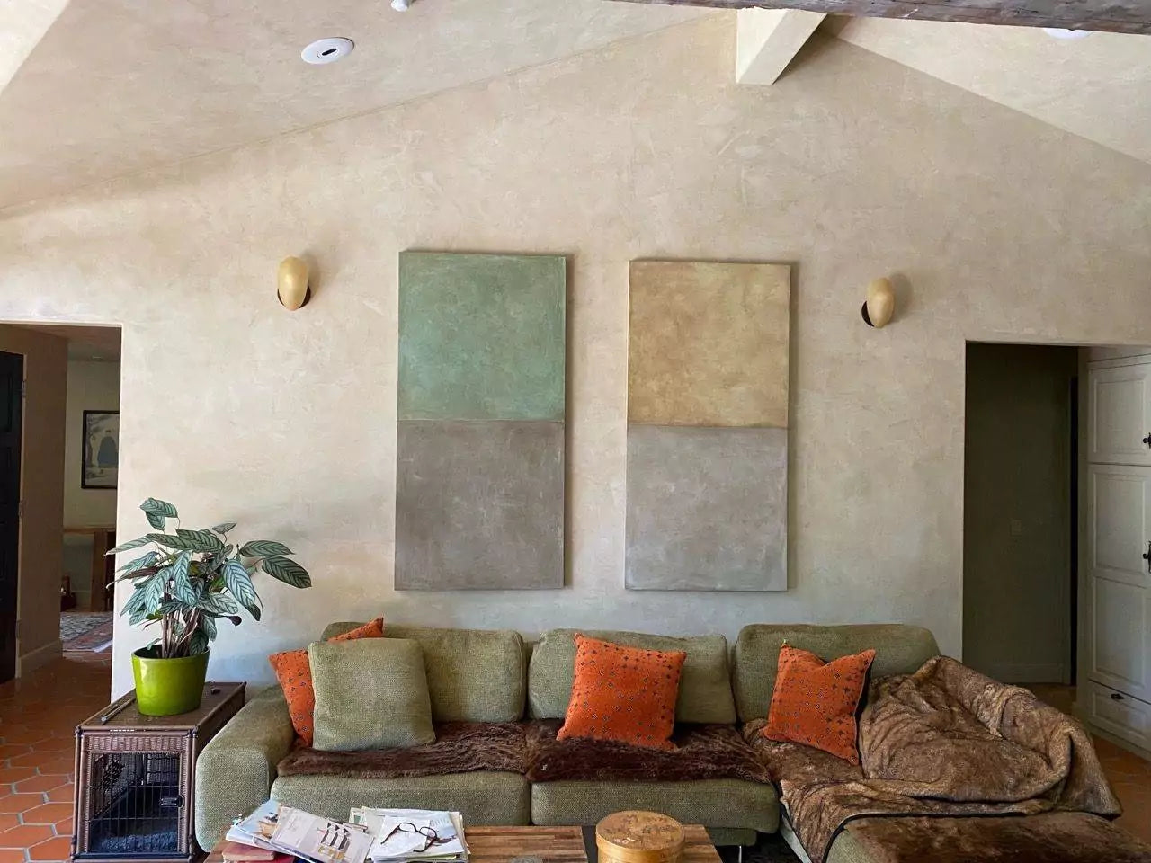 Cozy Cottage with Stucco Lamundo plaster